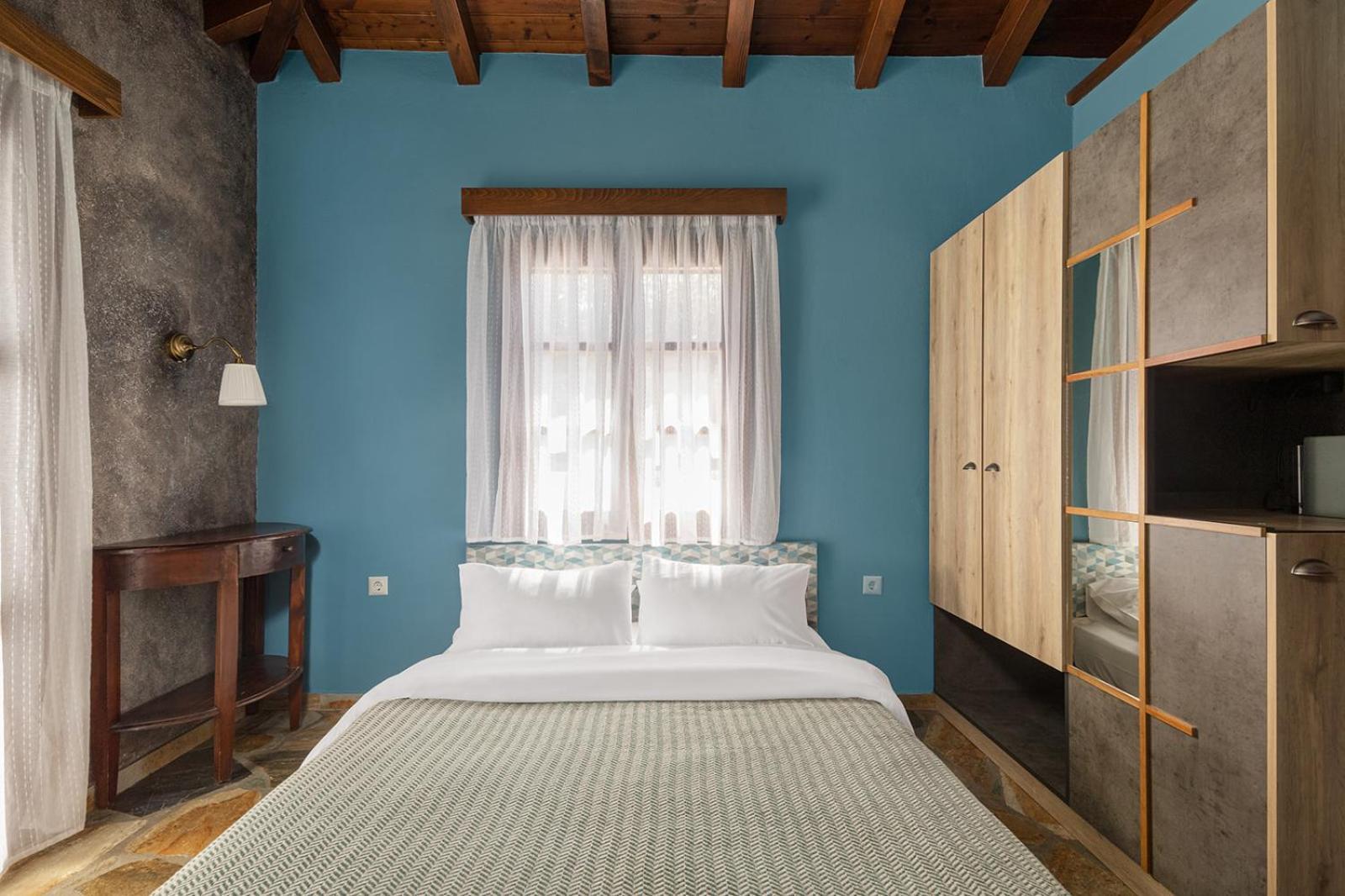 アルネア Agramada Bed & Breakfast エクステリア 写真